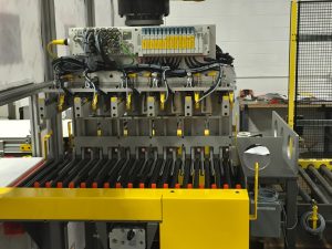 suet trays robot palletizing automation eoat closeup