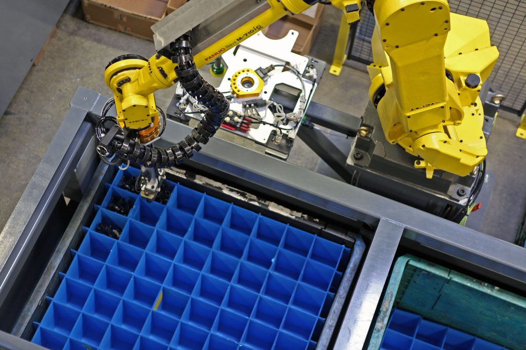 Robotic Inspection & Packing Automation