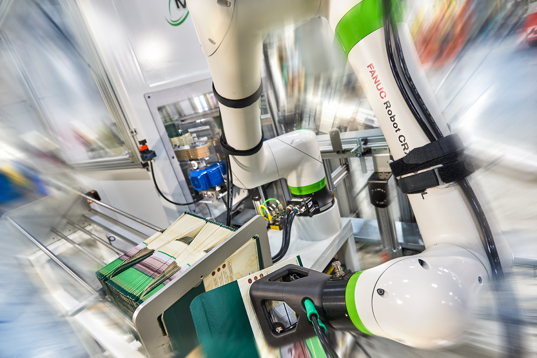 Packing robot control sales system
