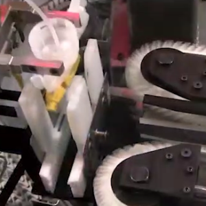 Bottle-&-Trigger-Assembly-Line7