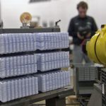 fork-cutlery-handling-01